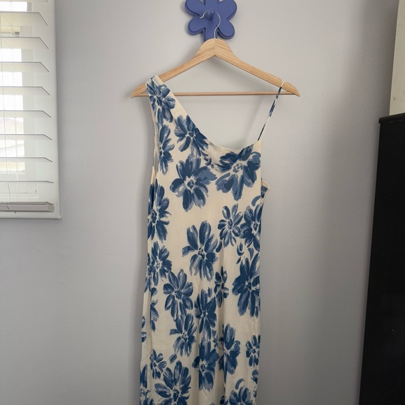Reformation Large Chandelier Floral Midi Dress Celestia‎ Blue Floral Ivory - Picture 9 of 12